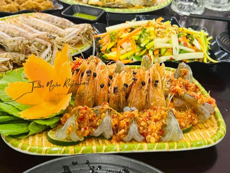 Nhà hàng Tuấn Ngân