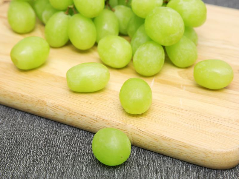 Vỏ nho có chứa nhiều chất resveratrol hơn thịt nho và hạt nho