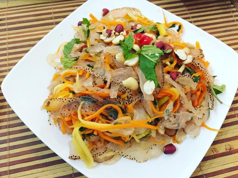 Thịt sứa phải là thịt sứa đỏ Hải Phòng thì nộm mới ngon (Nguồn: Sưu tầm)
