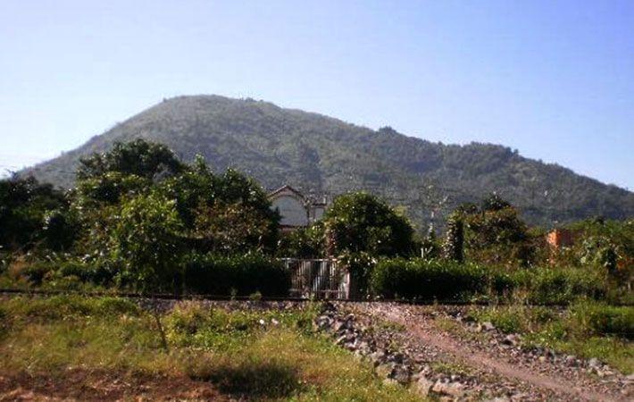 Ngọn núi hùng vĩ