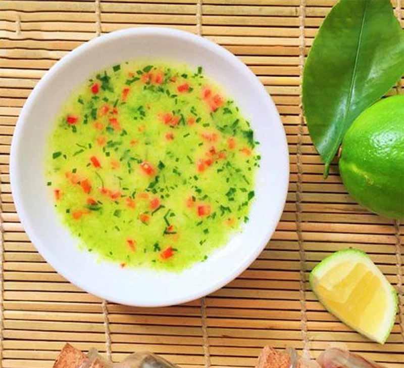 Nước sốt chấm đồ nướng với mù tạt tỏi ớt