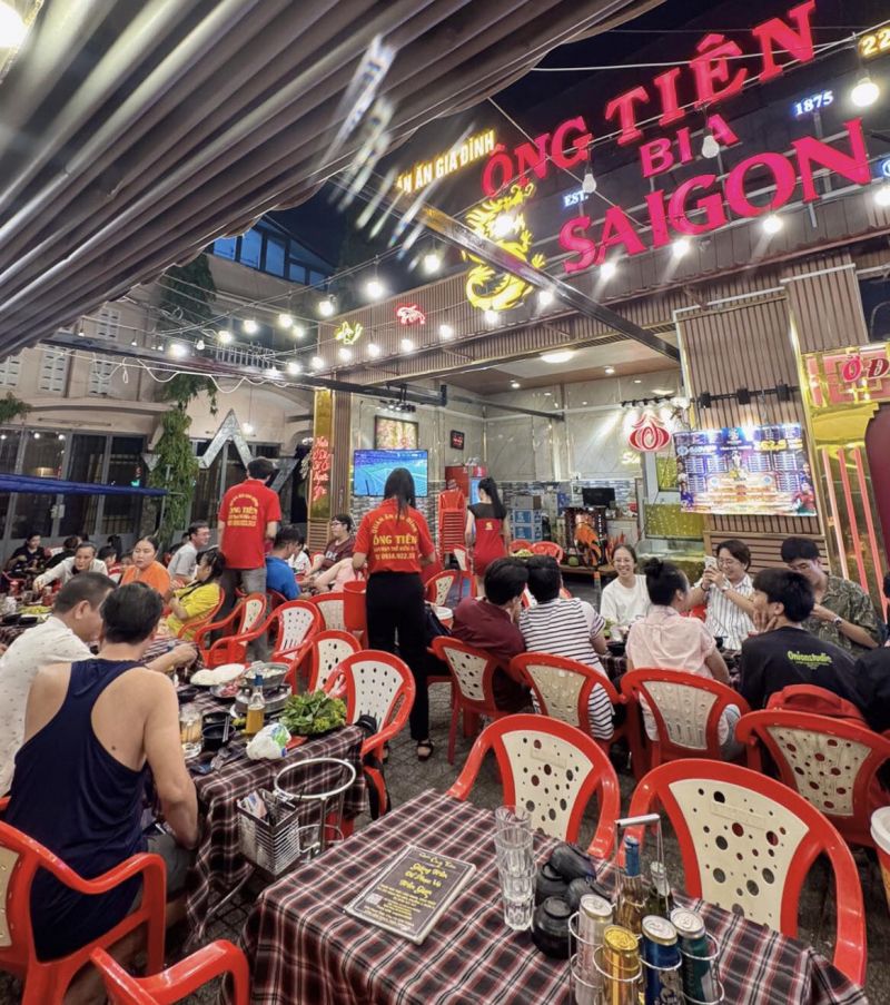 Ông Tiên Quán