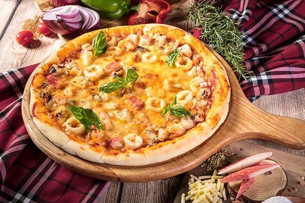 Buzza Pizza