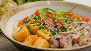 Bún Riêu Nguyễn Cảnh Chân - Cô Chang