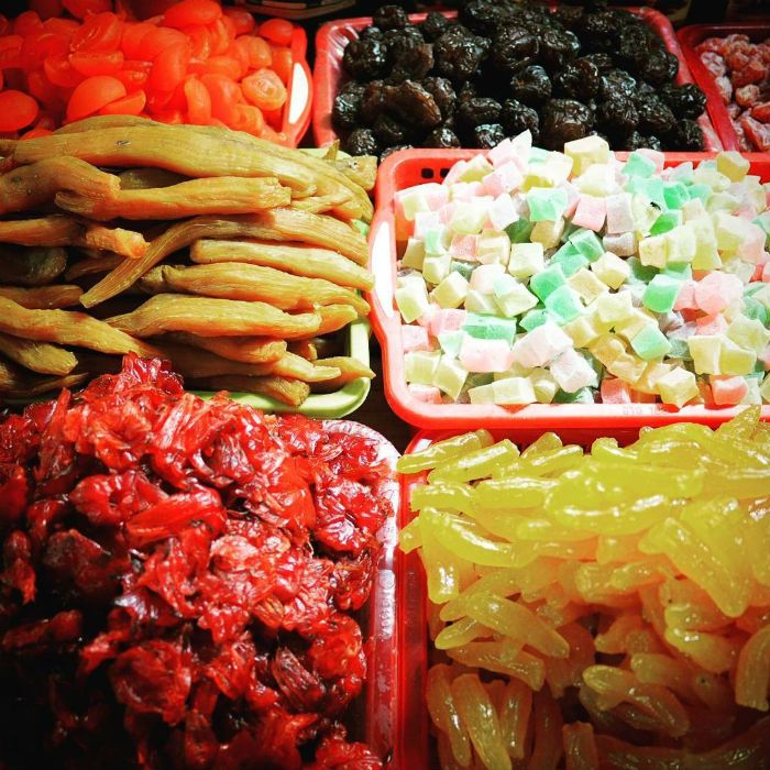 Các loại mứt và rau củ sấy dạ dạng cho các bạn lựa chọn