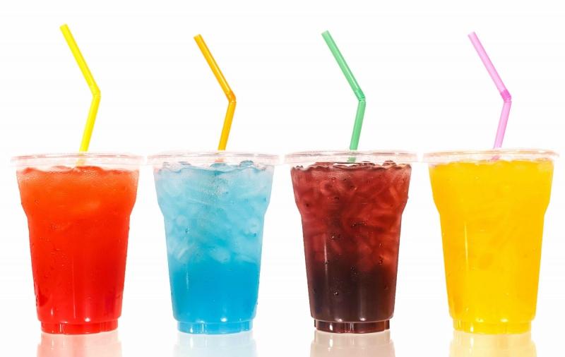 Sử dụng một lượng lớn nước ngọt có ga