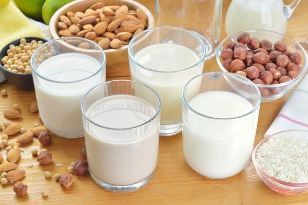 Sữa bò hay sữa đậu nành