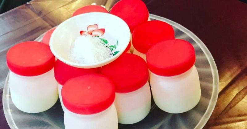 Sữa chua muối: 2.000đ/cốc