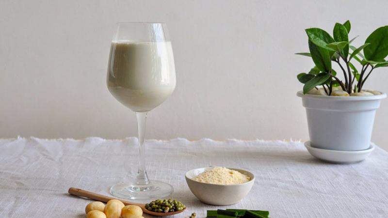 Sữa hạt mắc ca đậu xanh