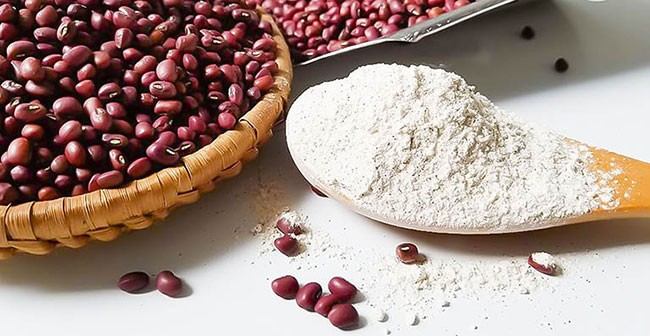 Tắm trắng với bột đậu đỏ