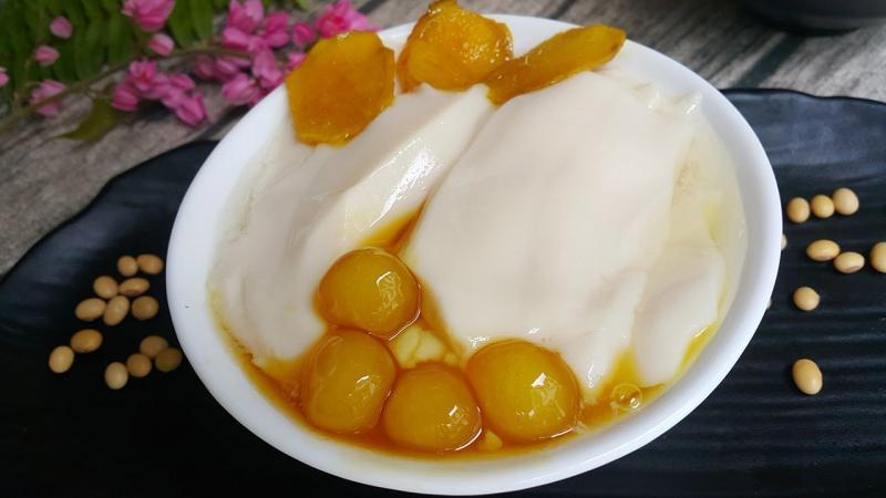 Tàu hủ