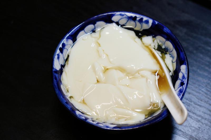 Tàu hủ