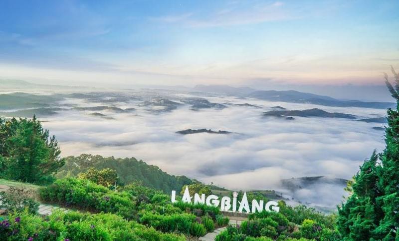 Núi LangBiang
