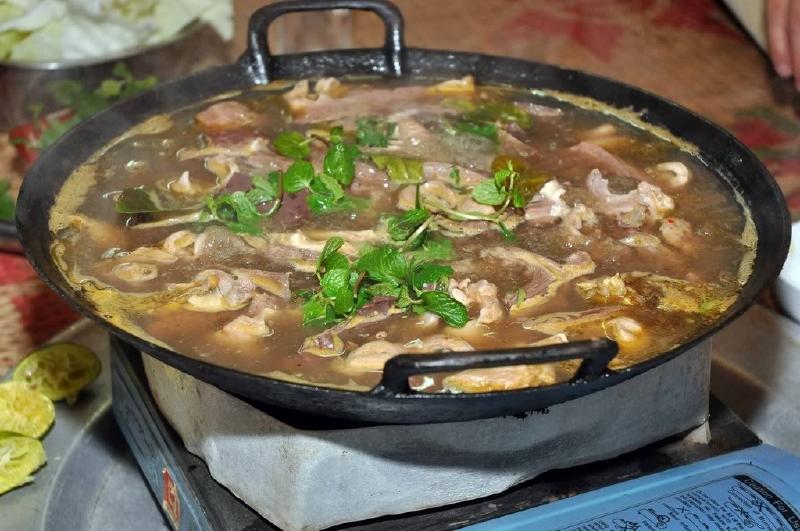 Thắng cố bò