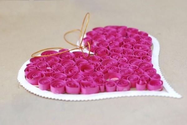 Thiệp Valentine giấy xoắn hình trái tim