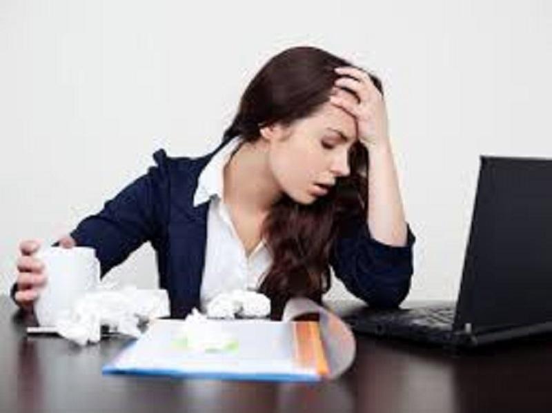Thiếu nước dễ gây ra tình trạng mệt mỏi - Nguồn: Internet