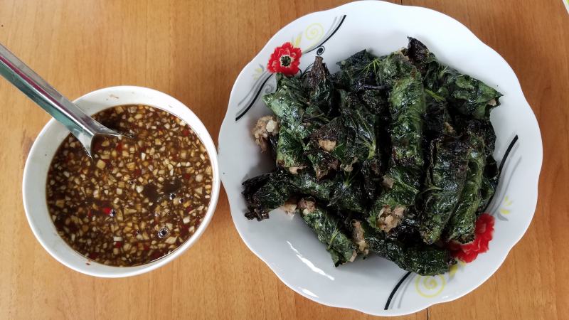 Thịt trâu nướng lá lốt