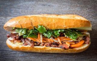 Tiệm Bánh Mì Năm Châu