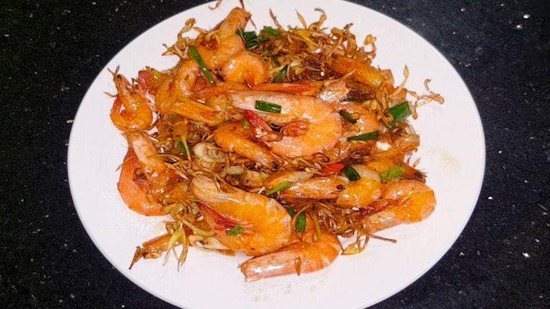 Tôm sắt rang sả gừng
