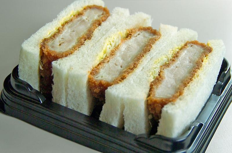 Một chút biến tấu của Tonkatsu truyền thống (Nguồn: Sưu tầm)