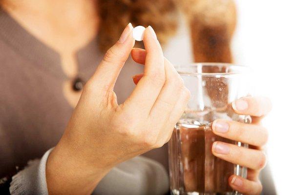 bệnh nhân cần tuân thủ chính xác chỉ định và liều lượng của bác sĩ, không thay đổi liều lượng hay dừng thuốc mà không tham khảo ý kiến bác sĩ.