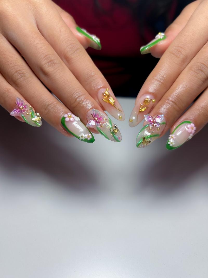 Uni Nails