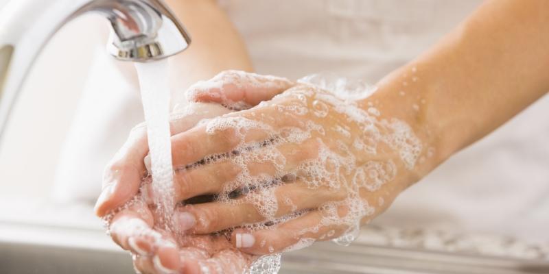 Giữ vệ sinh cơ thể sạch sẽ