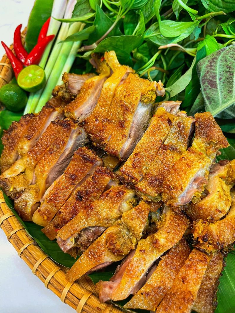 Vịt nướng riềng mẻ
